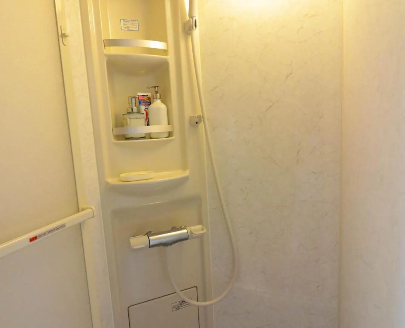Pensión Hotel Maru House Osaka